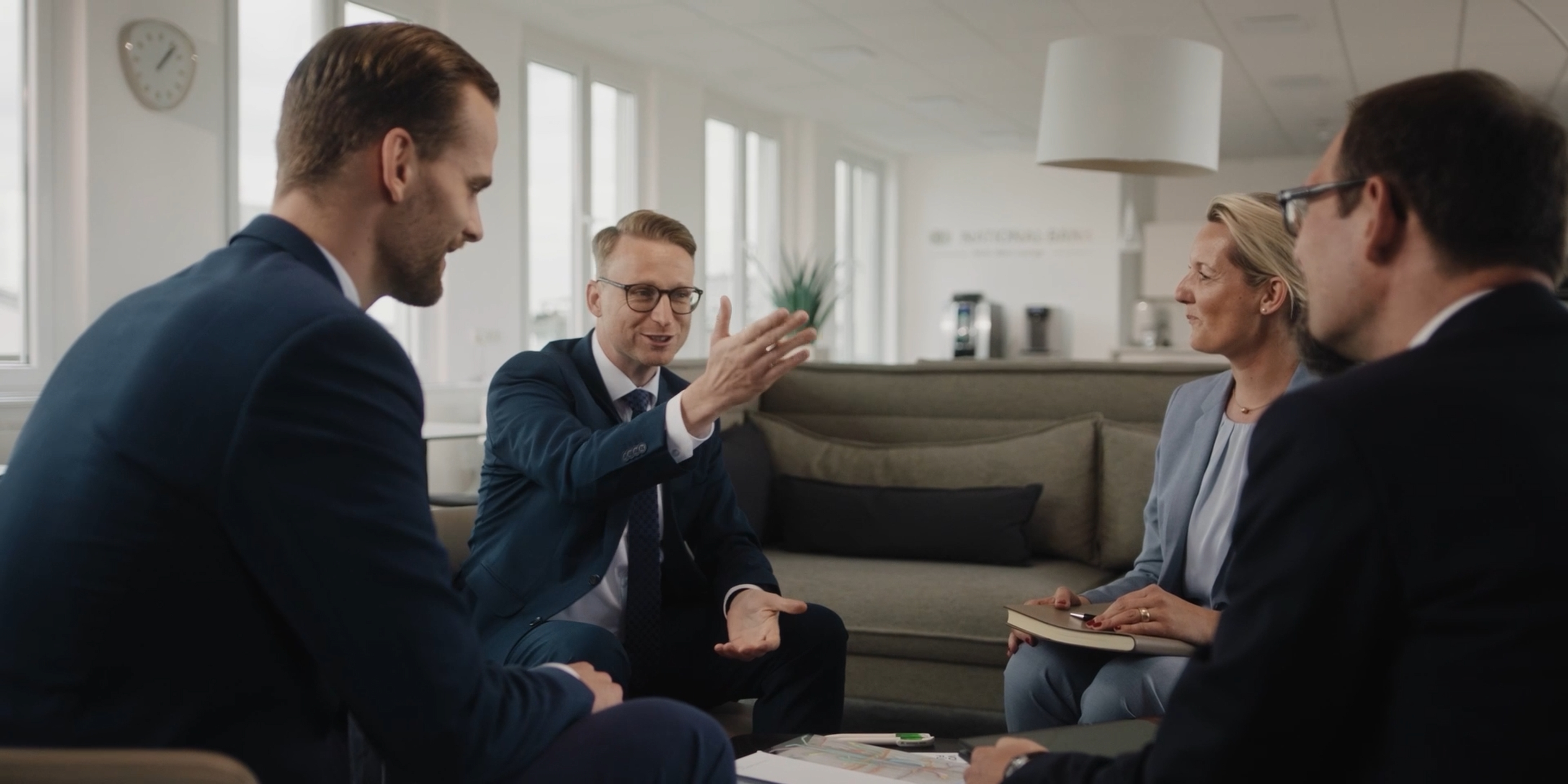 Group consultation in the bank lounge